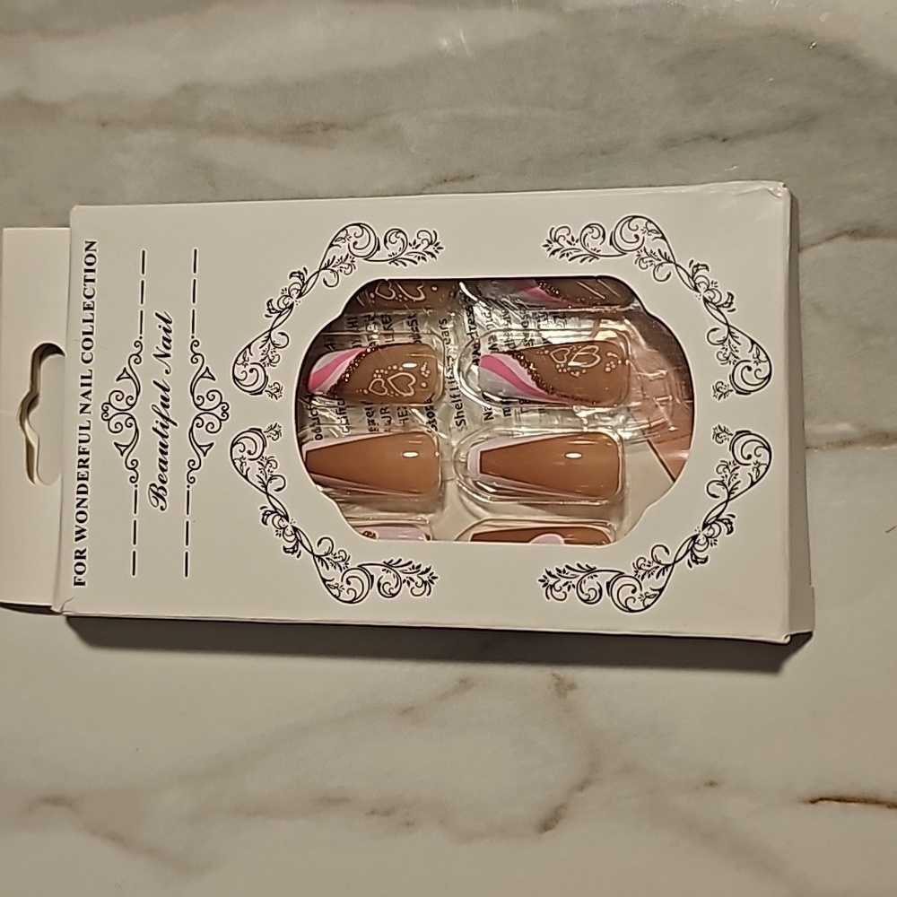 Pink Heart Sticker Nails - Picture 1 of 3